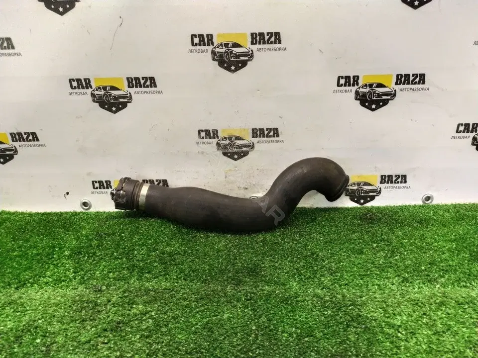 Патрубки системы охлаждения 31319441