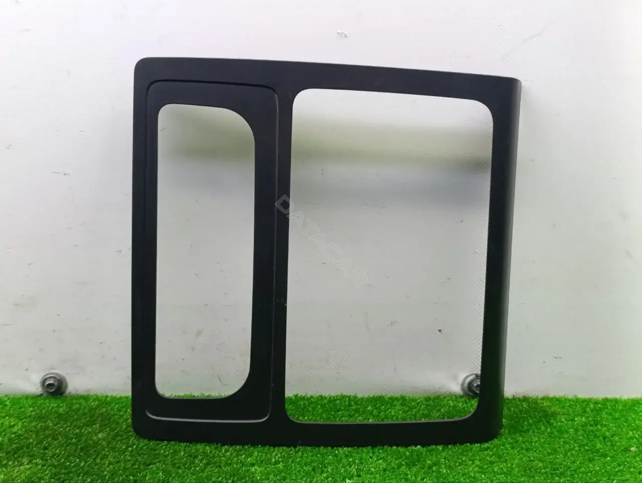 Накладка декоративная центральной консоли 2K5858061