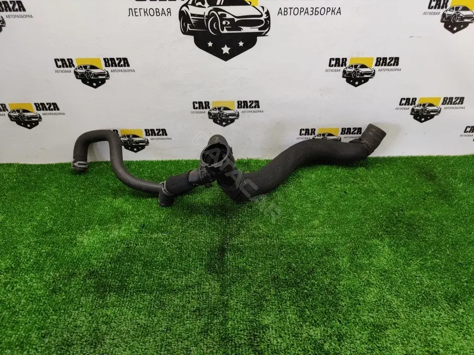 Патрубки системы охлаждения 4F0122293A