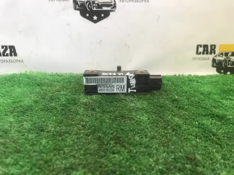 Датчик удара 98830BU200