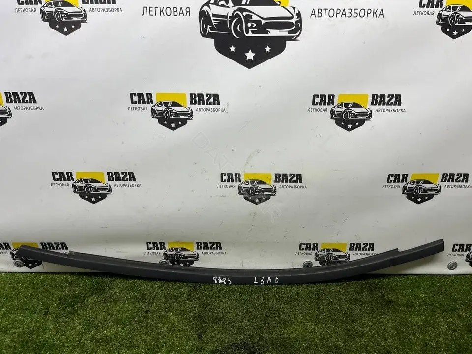 Уплотнитель двери 140169