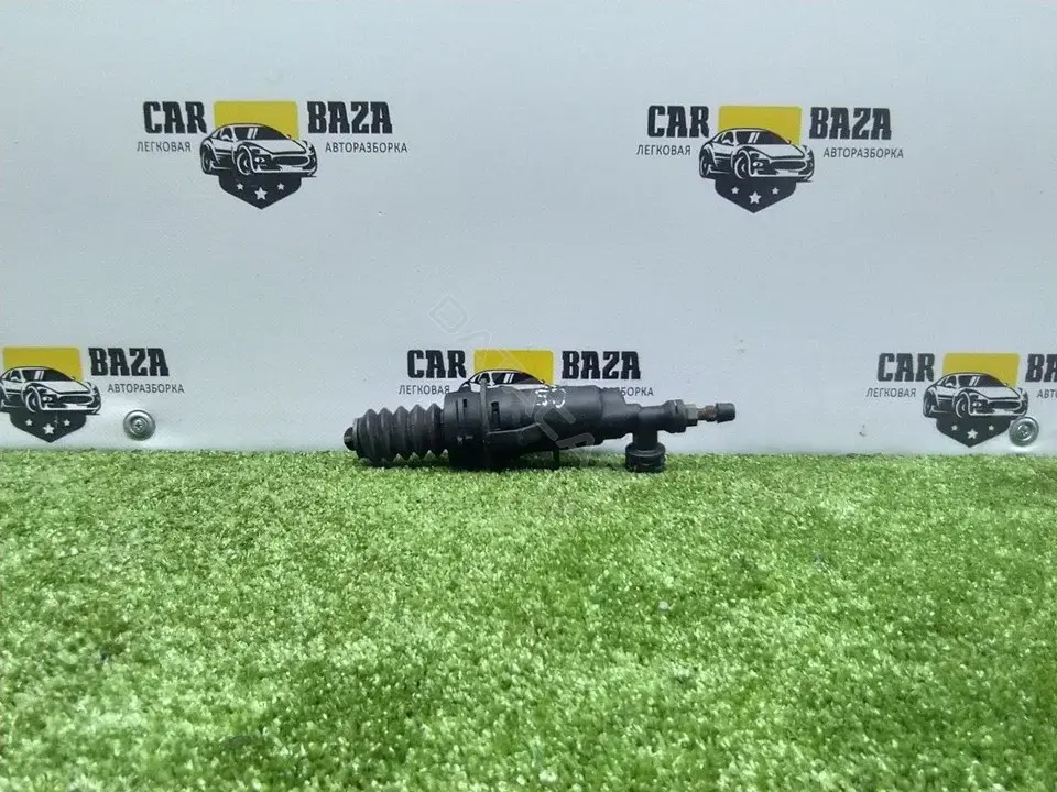 Главный цилиндр сцепления 39207100