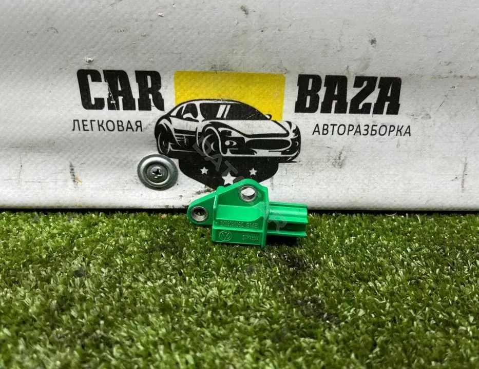 Датчик удара 1K0909606C