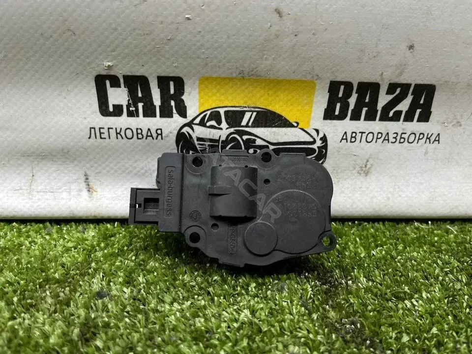 Мотор заслонки печки K9749005