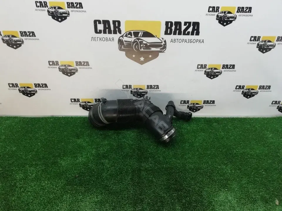 Патрубок воздушный 3L0129654P