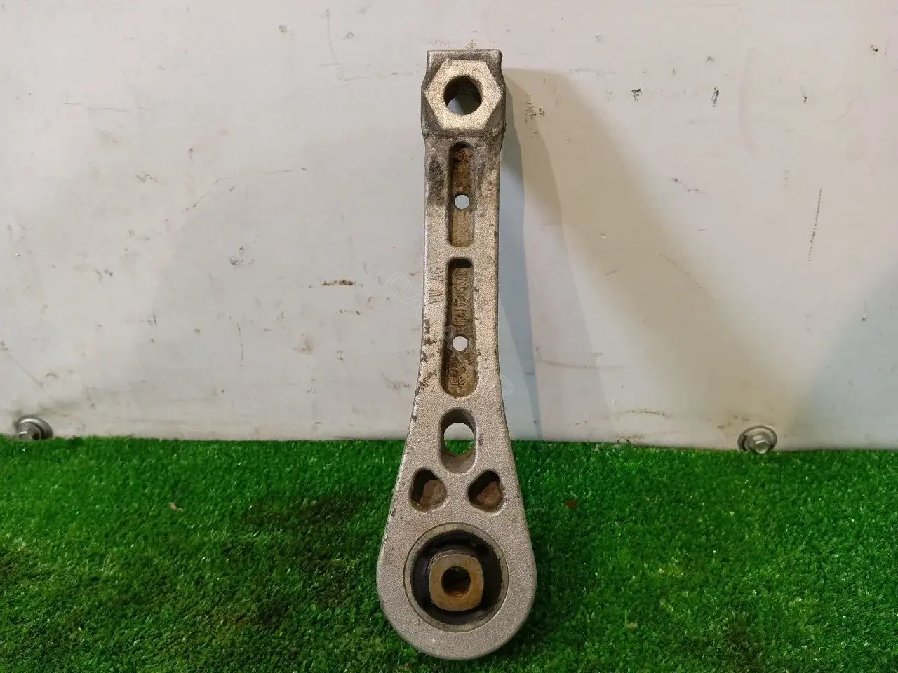 Подушка КПП 1K0199855AE