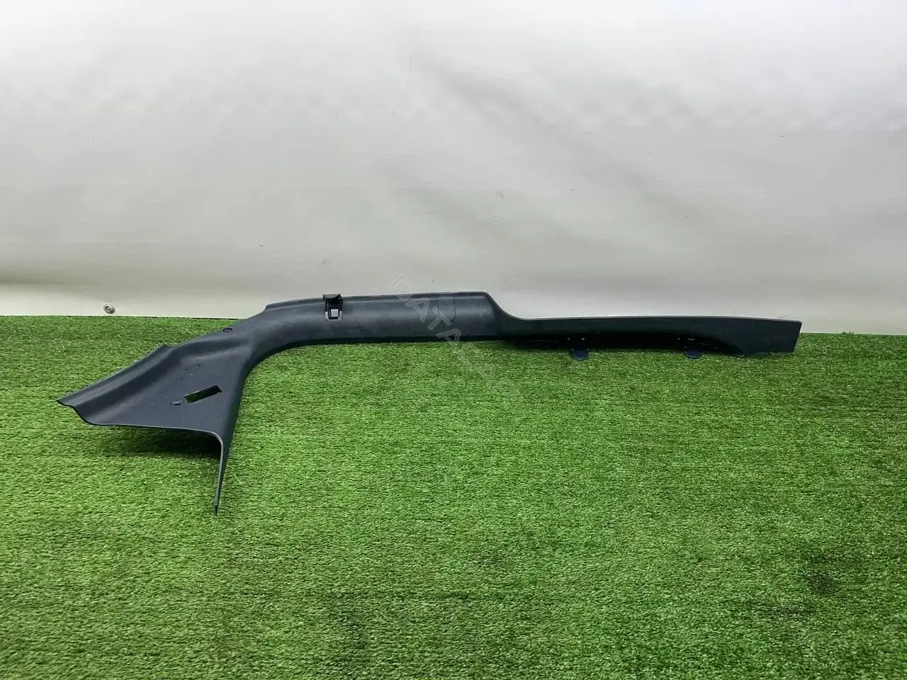 Накладка на порог 7M1853369