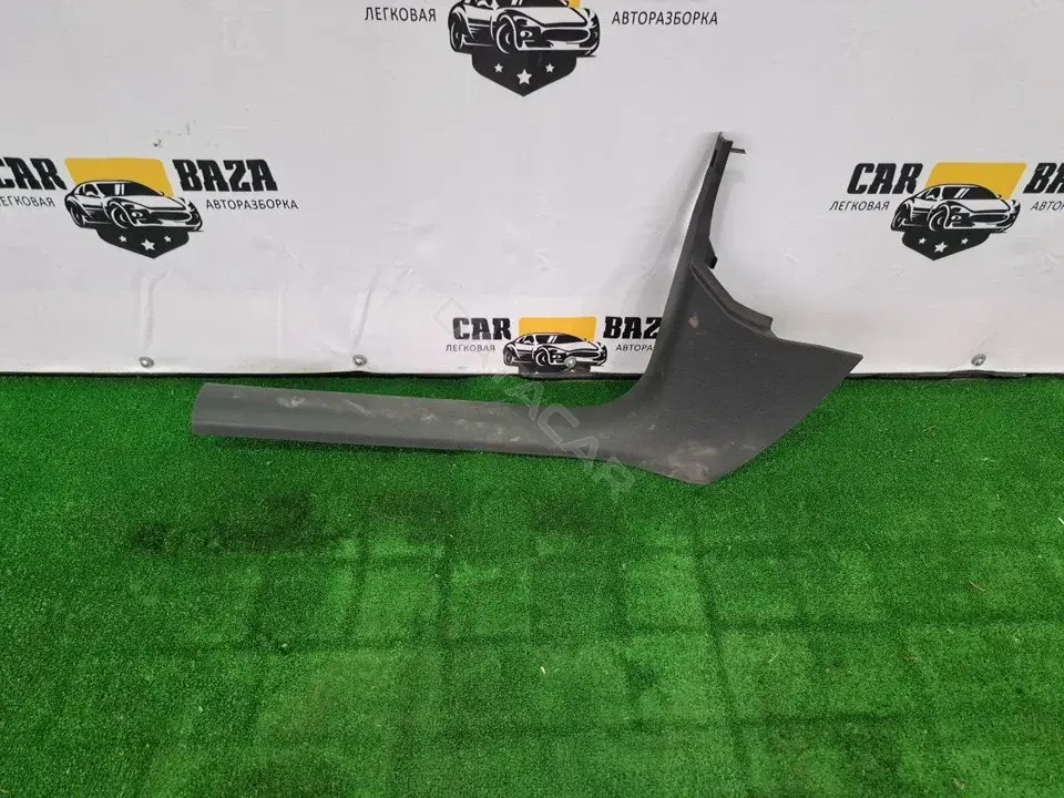 Обшивка стойки 8U1867271A