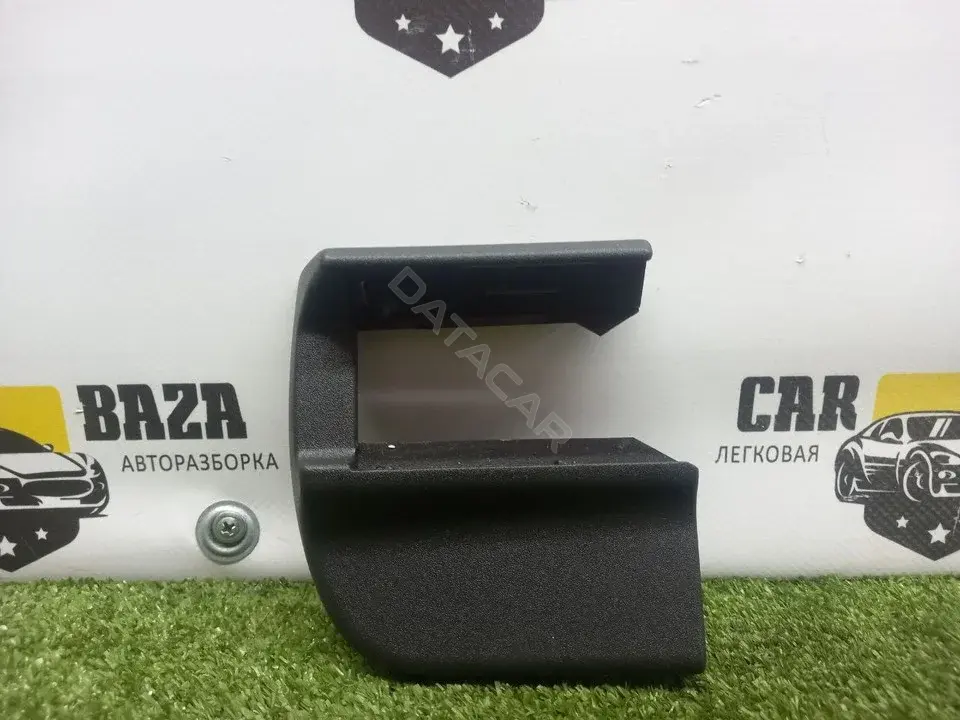 Крепление сиденья 08629853