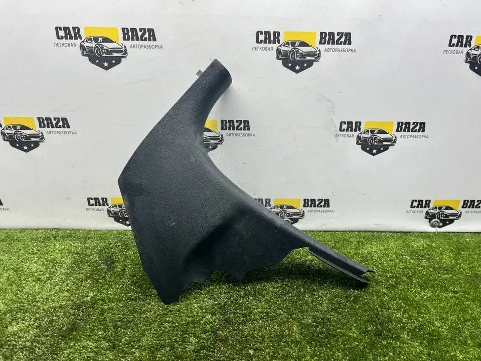 Накладка на порог 8P0867271B