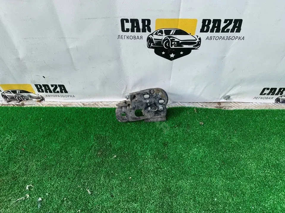 Замок капота 3C0823480