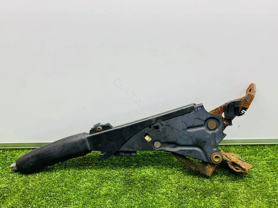 Рычаг ручного тормоза (ручника) 145654