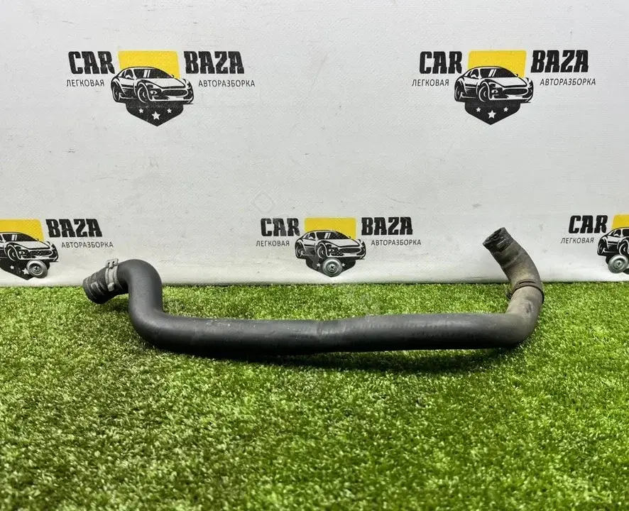 Патрубки системы охлаждения A2118302515