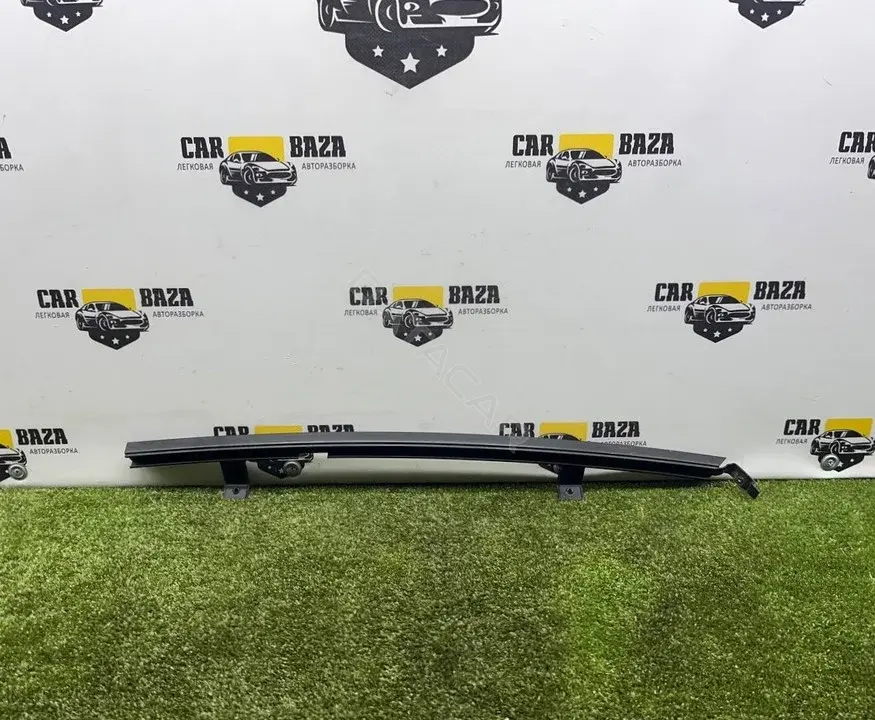 Направляющая стекла 129972