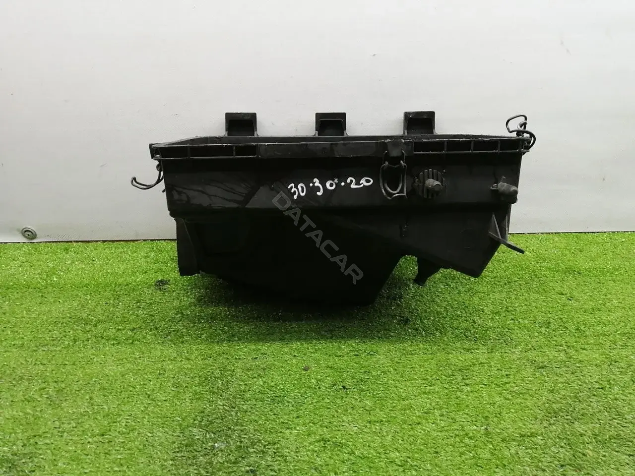 Корпус воздушного фильтра 95VW9A612