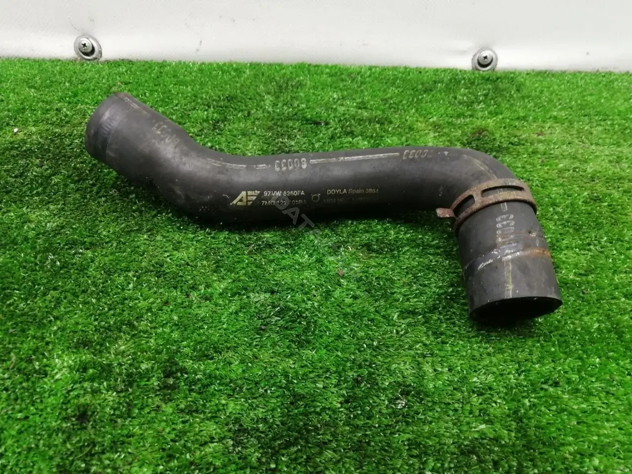 Патрубки системы охлаждения 7M0121101BA, 97VW8260FA