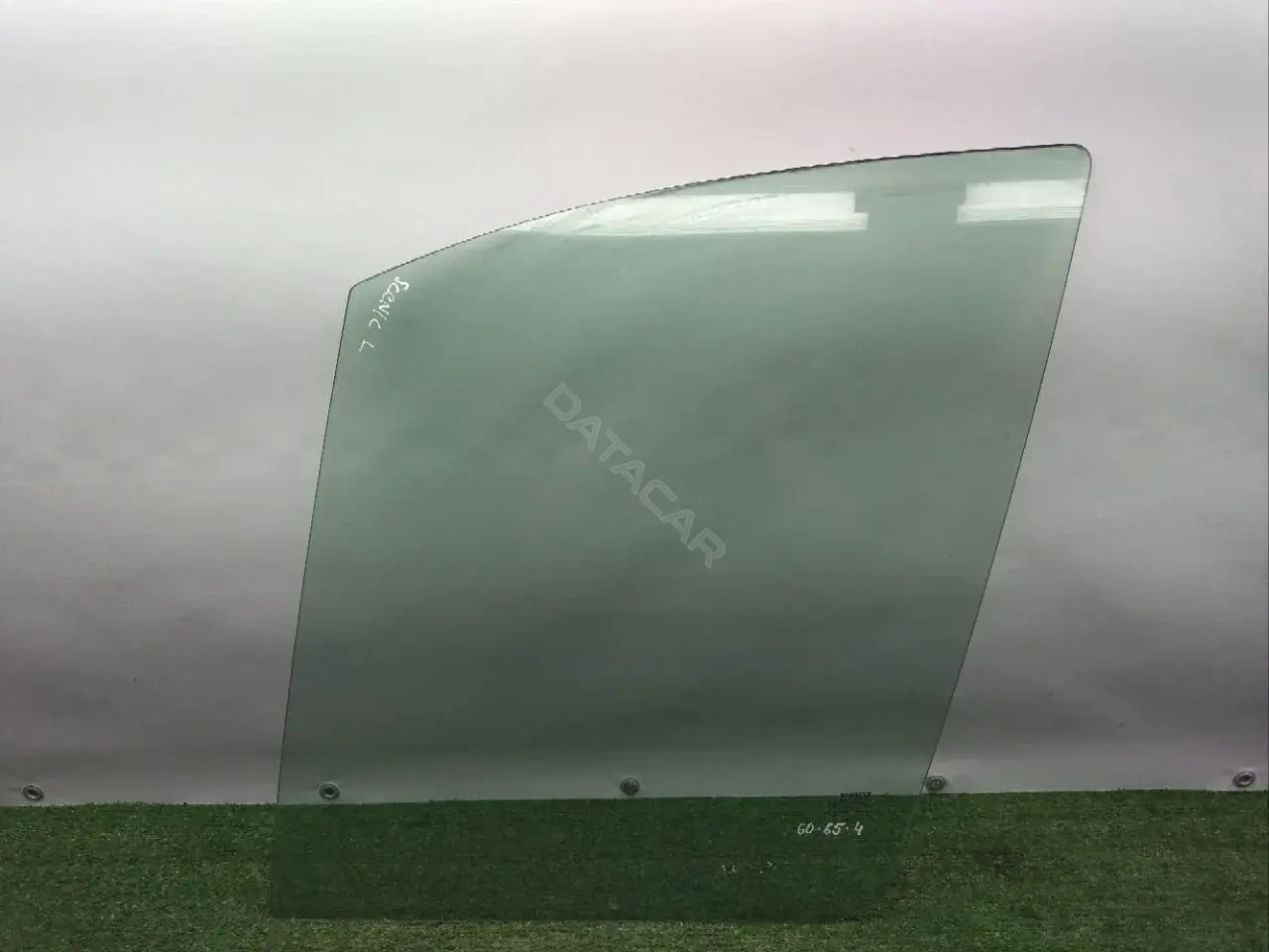 Стекло двери 164354