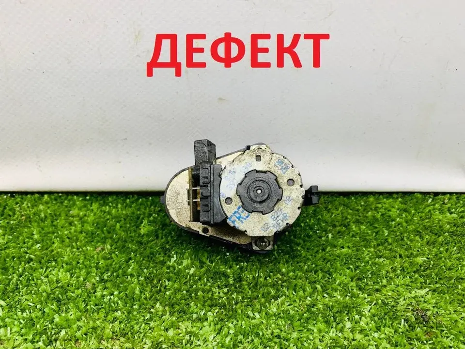 Мотор заслонки печки 8391380