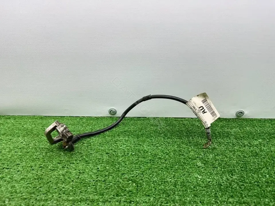 Клемма аккумуляторная 1S7T13N850
