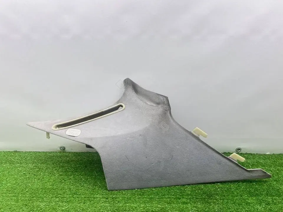 Обшивка стойки задней 2036901725