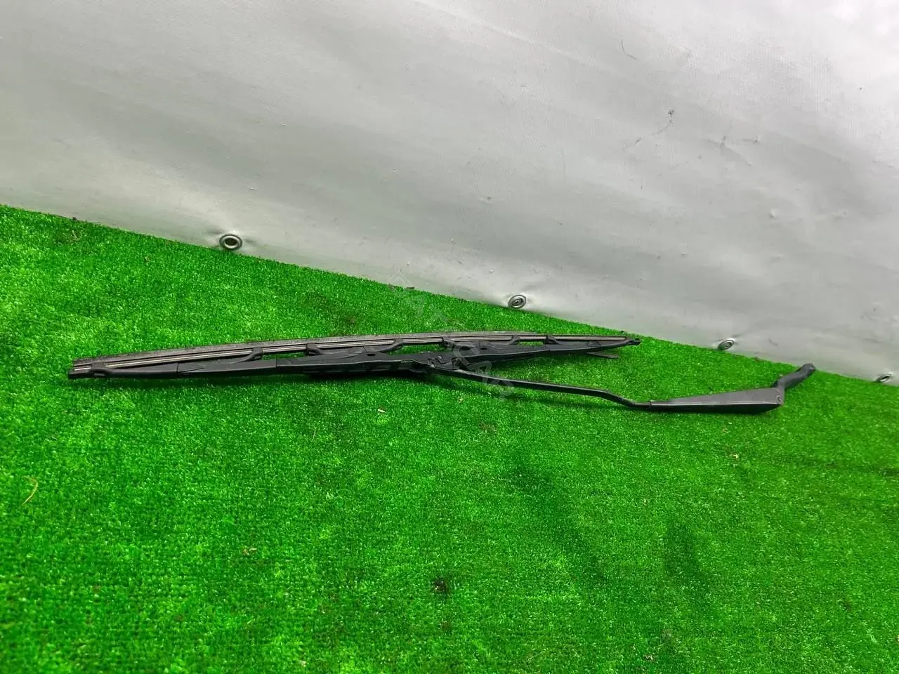 Рычаг стеклоочистителя 380L7