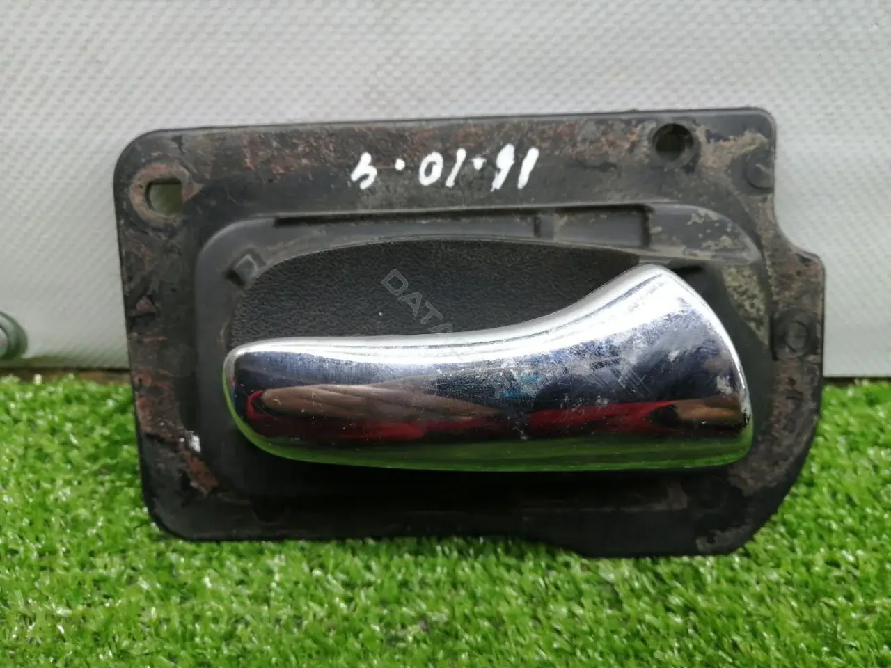Ручка двери 09134968