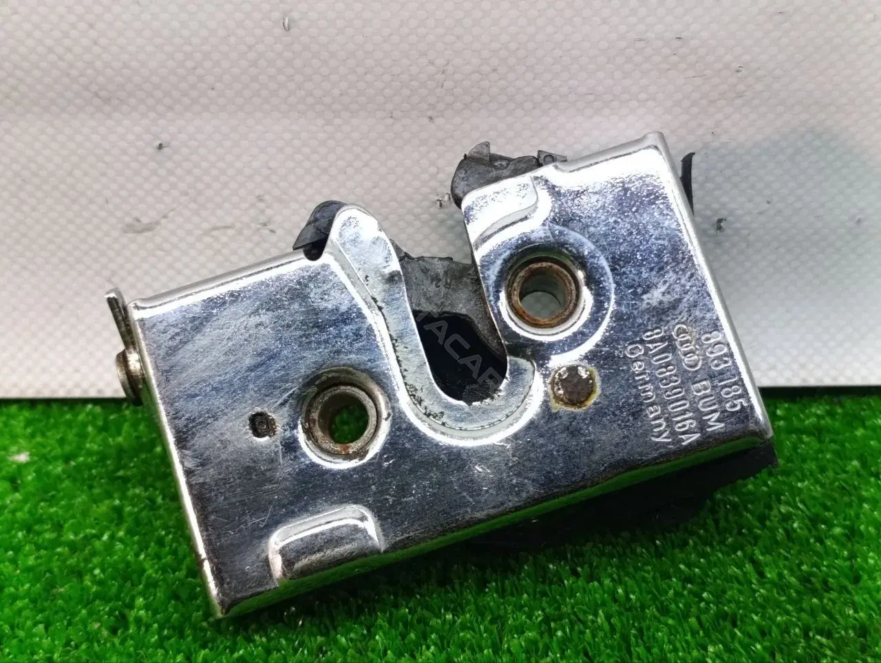 Замок двери 8A0839016A