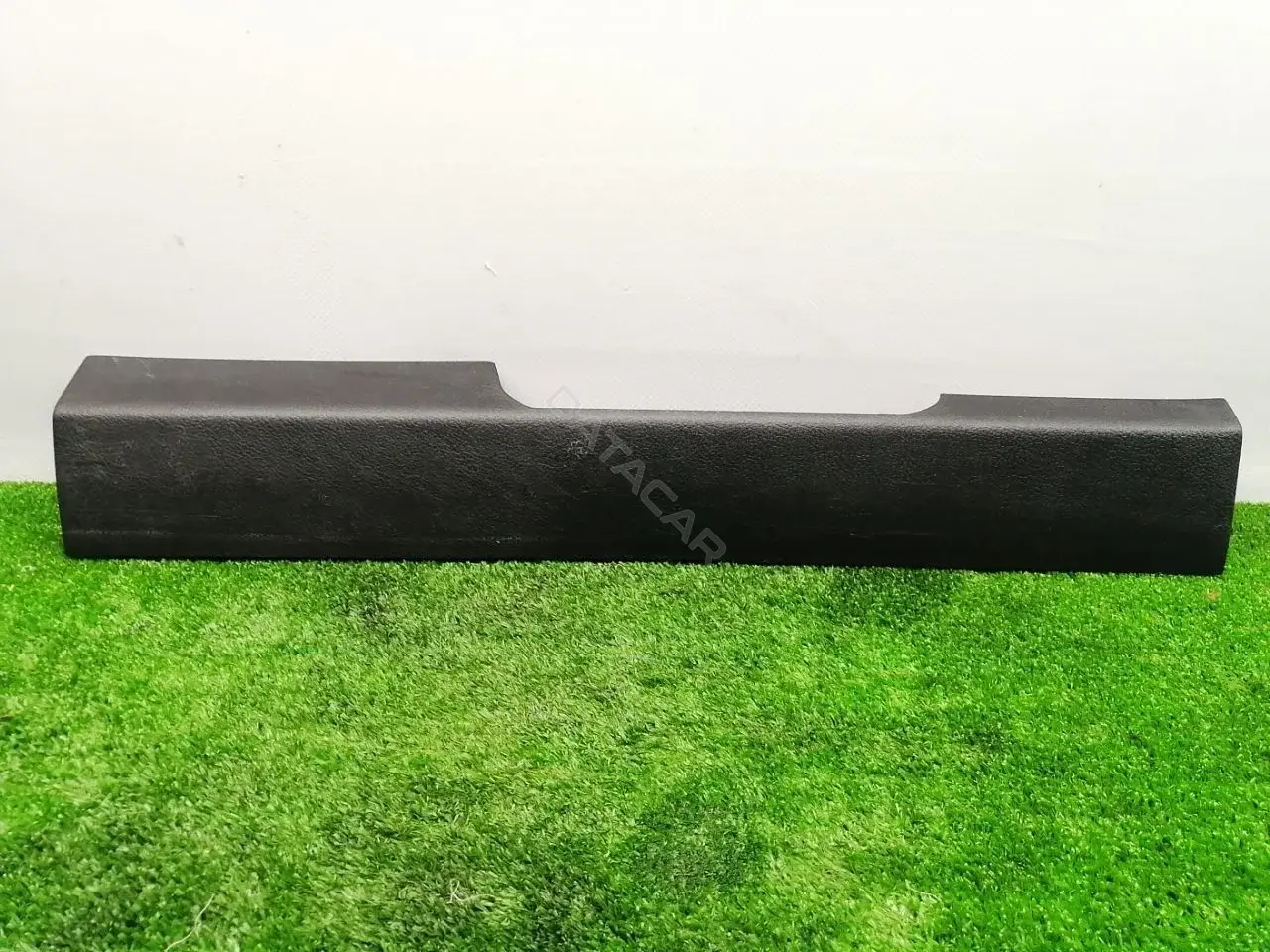Накладка на порог 6M21U13201