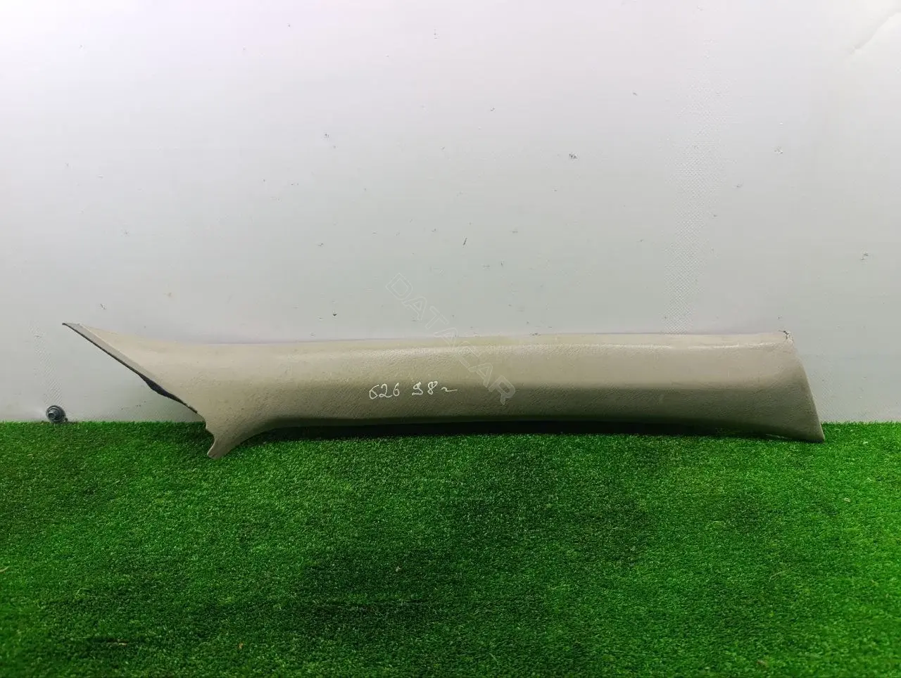 Обшивка стойки передней GE4T68160RH