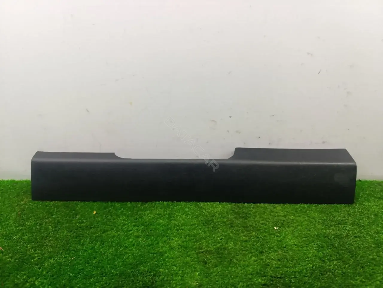 Накладка на порог 6M21U13200