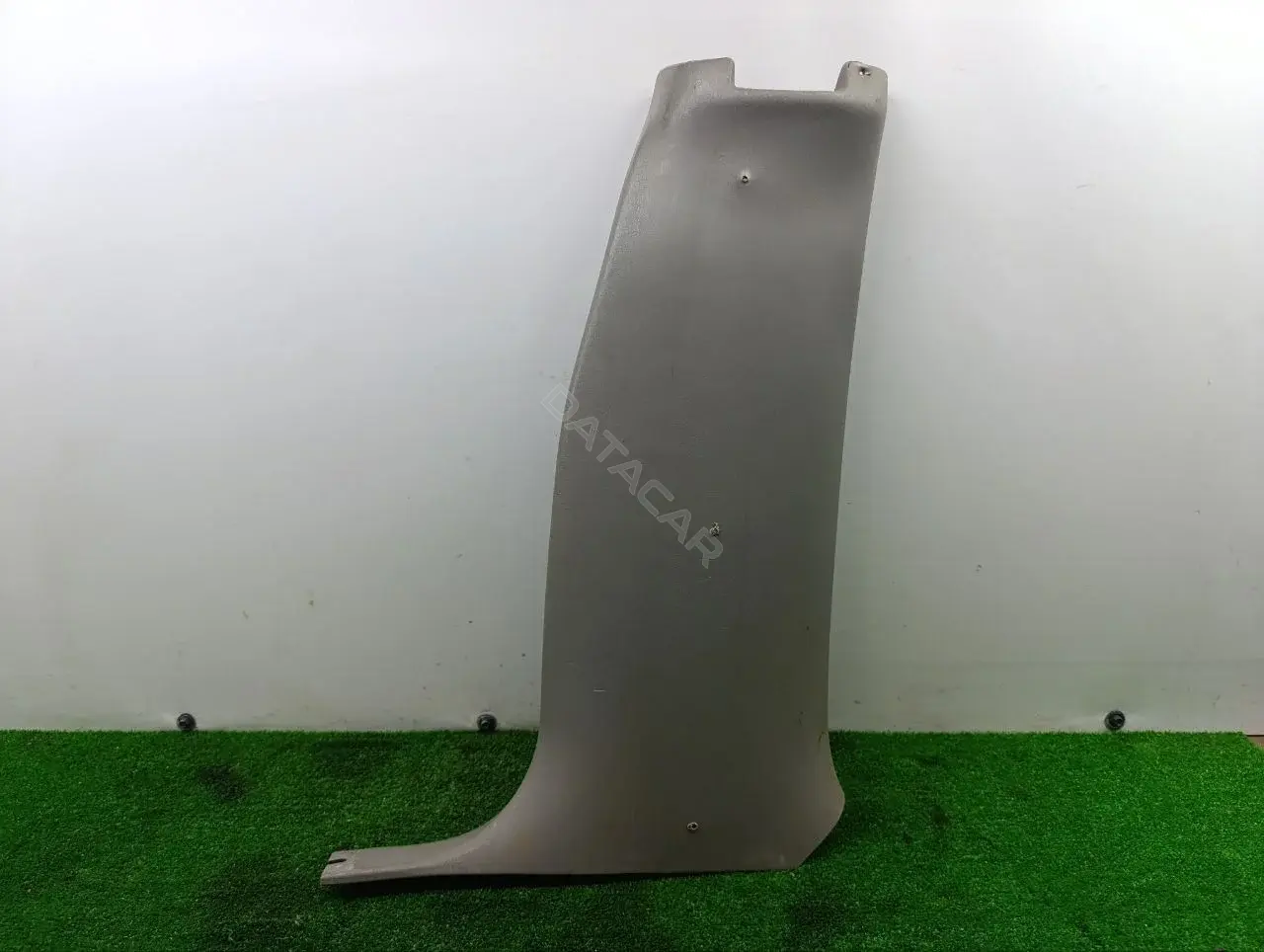 Обшивка стойки передней XW125423A52