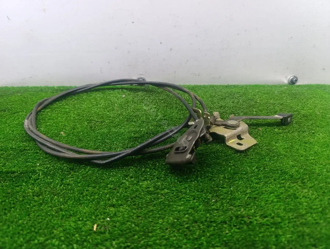 Ручка открытия лючка топливного бака 7G222270