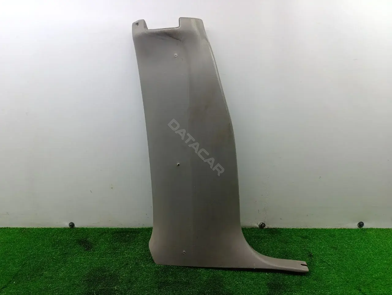 Обшивка стойки передней XW125423A53