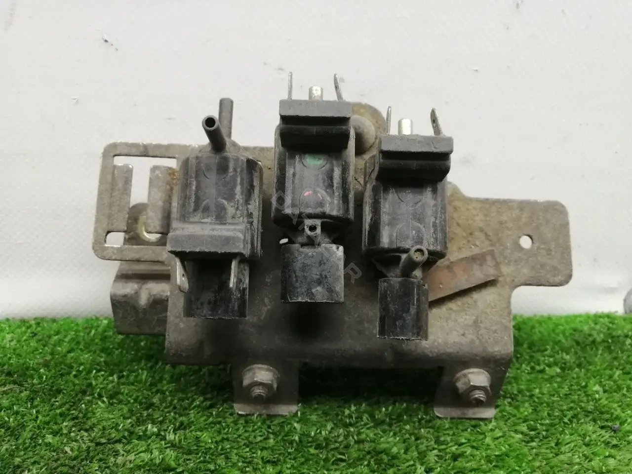 Клапан электромагнитный K5T43171