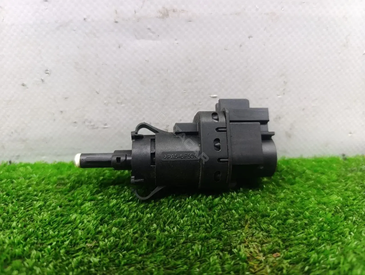 Датчик стоп сигнала 3M5T13480AC