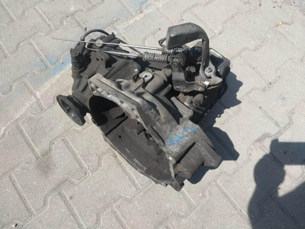 Механическая коробка передач (МКПП) EGU