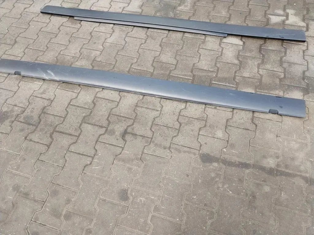 Накладка на порог 68185193AG