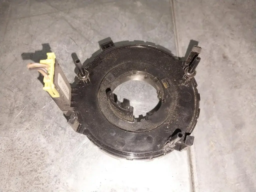 Шлейф подрулевой 1J0959653B