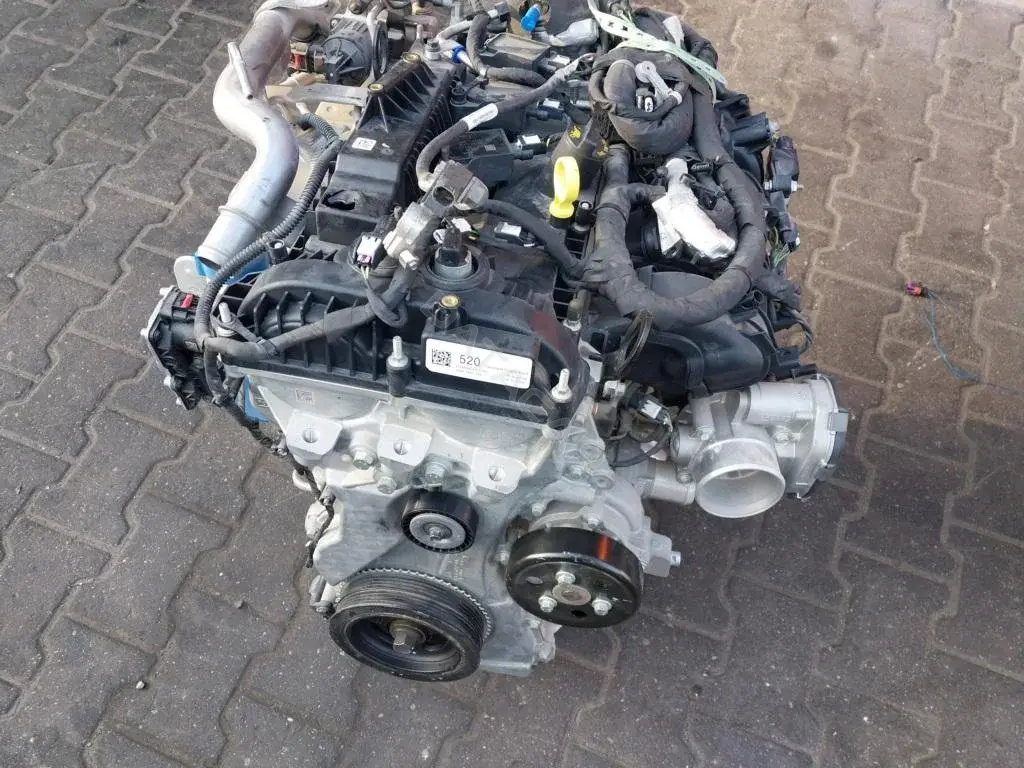 Двигатель в сборе GGB83B6, LB5E6007BA