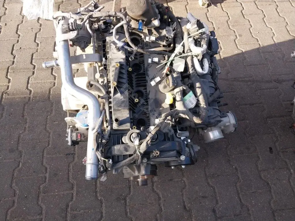 Двигатель в сборе KB3E6007BA