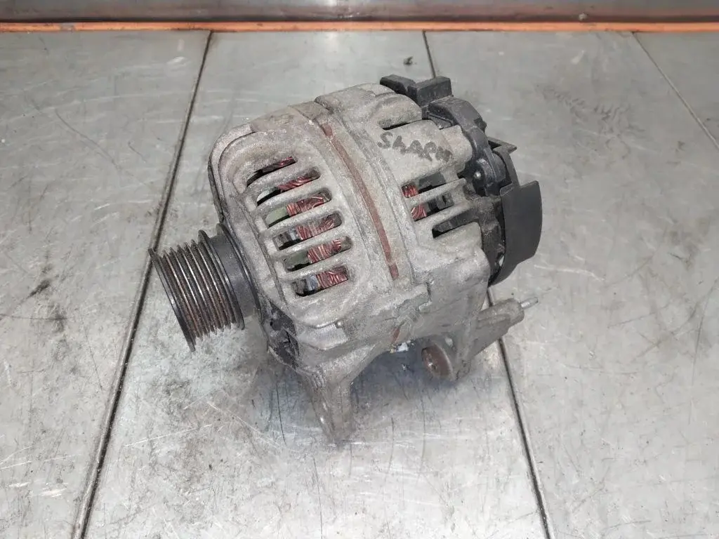 Генератор 0124315005, 037903025L
