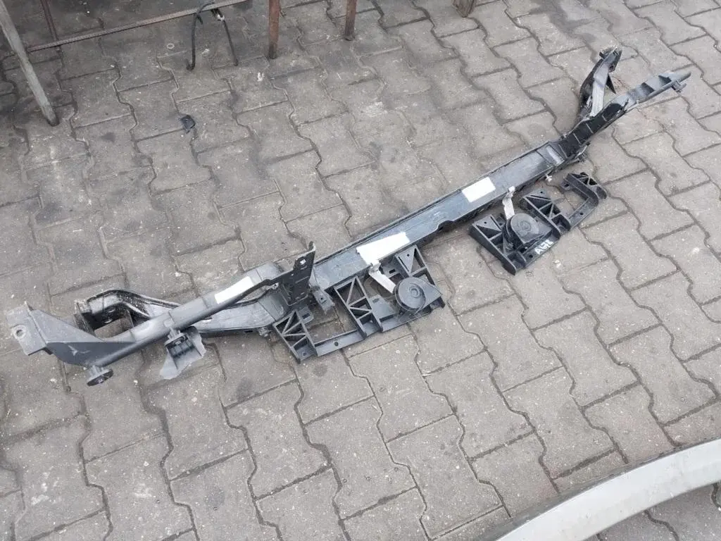 Панель передняя 68174972AF