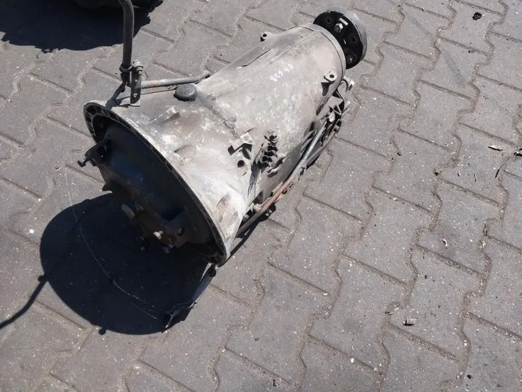 Автоматическая коробка передач (АКПП) 2202707100, R1402712601, R2102711801