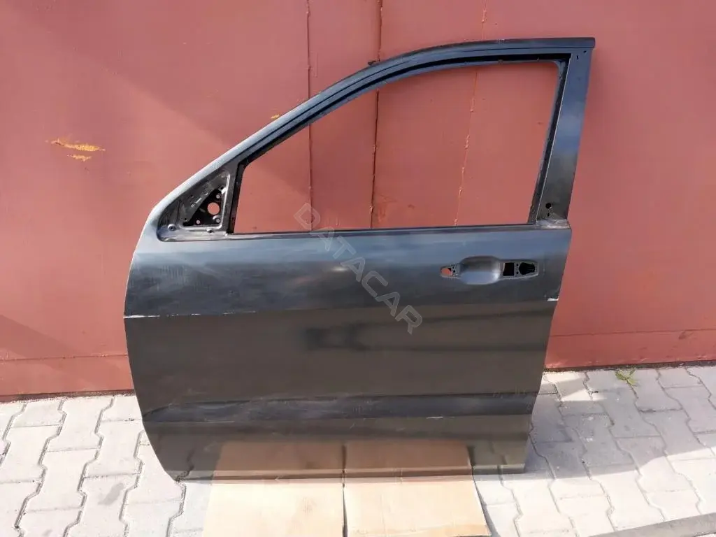 Дверь 68274939AC