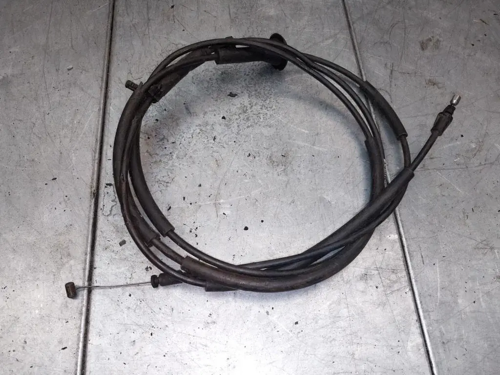 Трос капота JR3B16B975AB