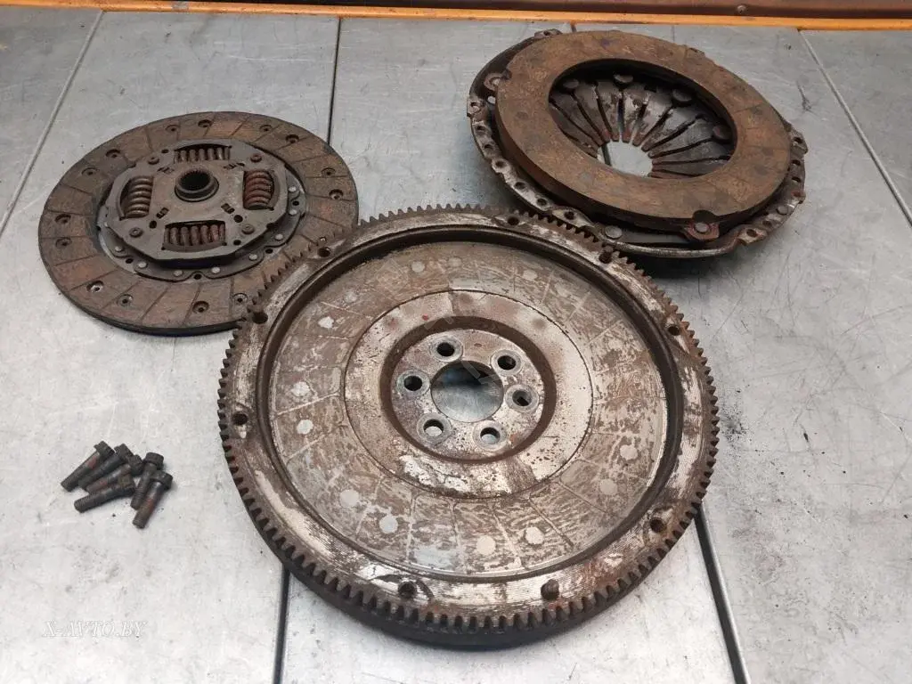 Комплект сцепления 03L105269A, 03L141016K, 03L141032A