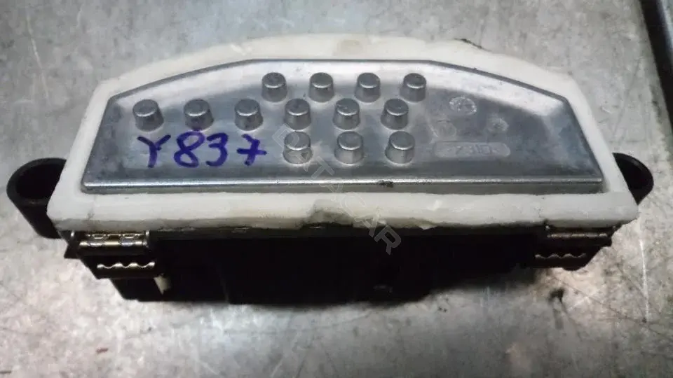 Резистор печки 5HL01126607, 68224171AA, CV378002