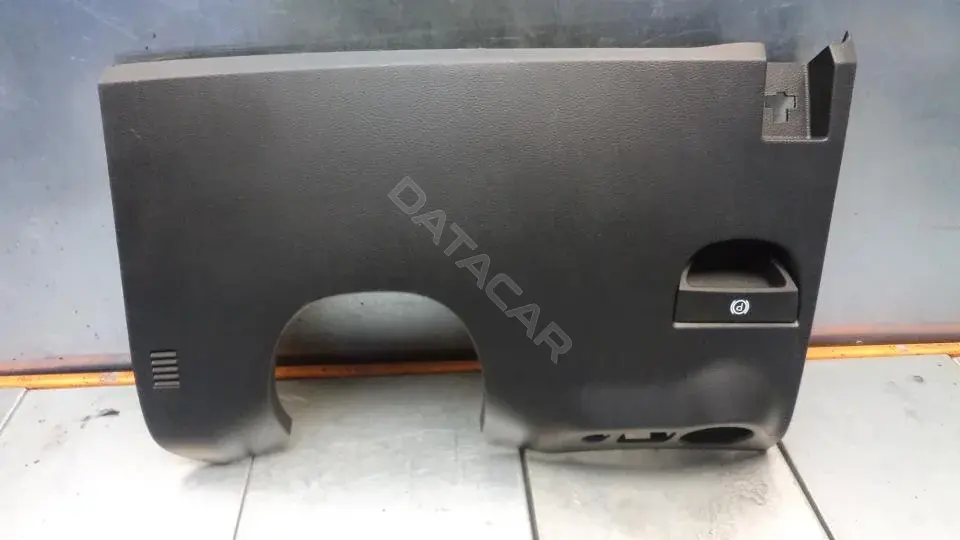 Пластик салона 5LA15DX9AC