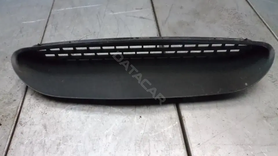 Решетка капота 68184348AH
