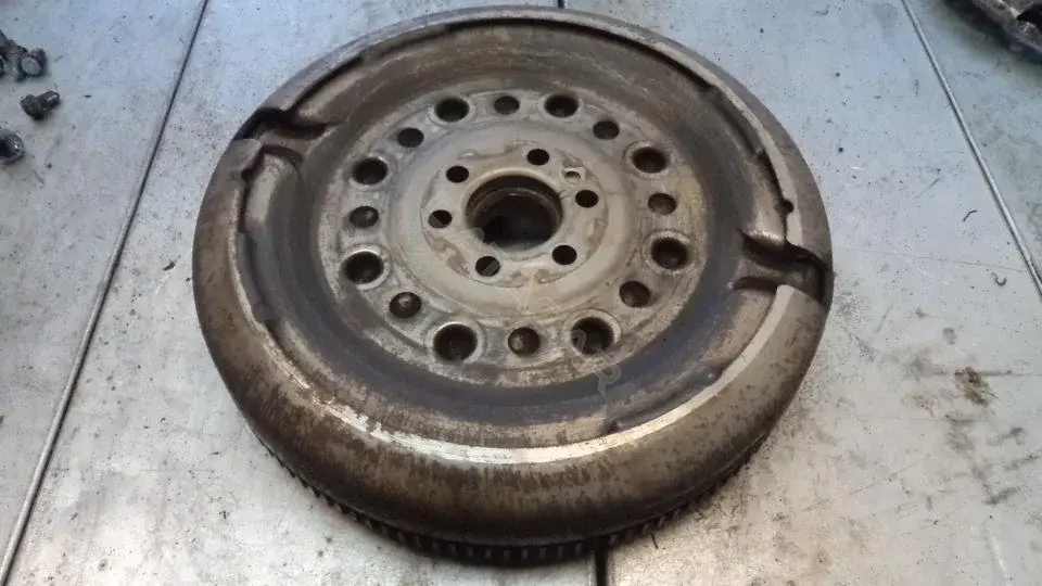 Комплект сцепления 03G105266BM, 03G141031Q, 06G141025N